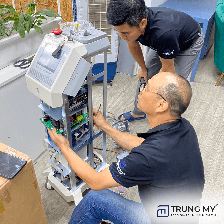 đào tạo thợ sửa máy spa