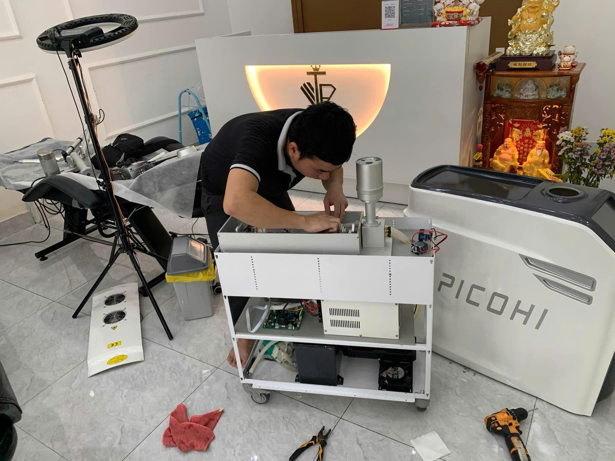 sua may xoa xam 67aef79617f74