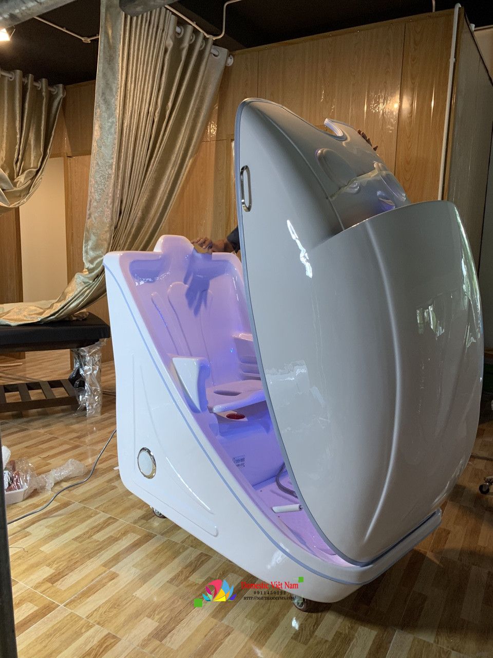 sua phi thuyen tam trang 67af067502abf