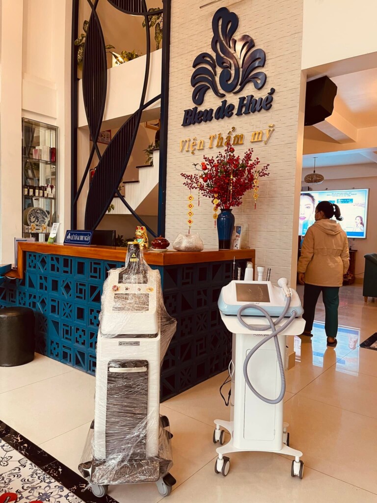 Chuyển giao máy Laser CO2 Fractional Pentagon Hàn Quốc ✅ | Phòng Khám Bleu De Huế & HPMED 1 Chuyển giao may laser co2 fractional pentagon cho Phòng Khám Bleu De Huế - 03